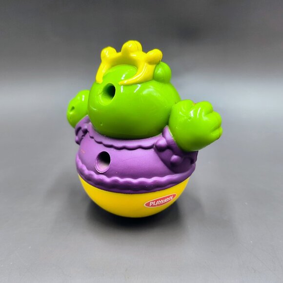 Playskool Weebles Frog Prince with Basketball Figure from Castle Set 2004 - Picture 2 of 5